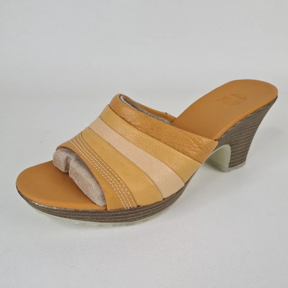 Timberland Tan and Cream Slide Heel Mule With Box Sz 8